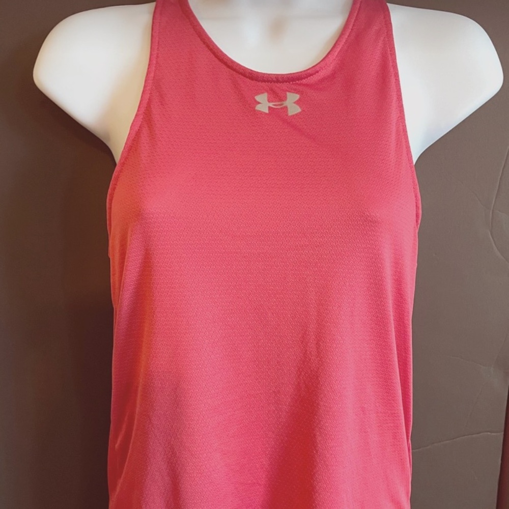 UnderArmor Racerback light breezy tank XS